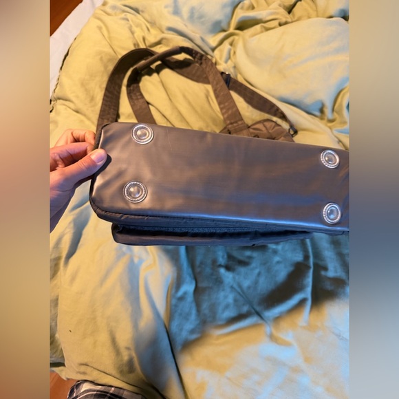 Brown Lug Ace travel bag - Picture 6 of 6